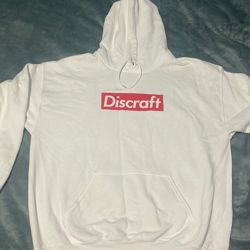 White Discraft Sweatshirt. Goldman heavy blend.